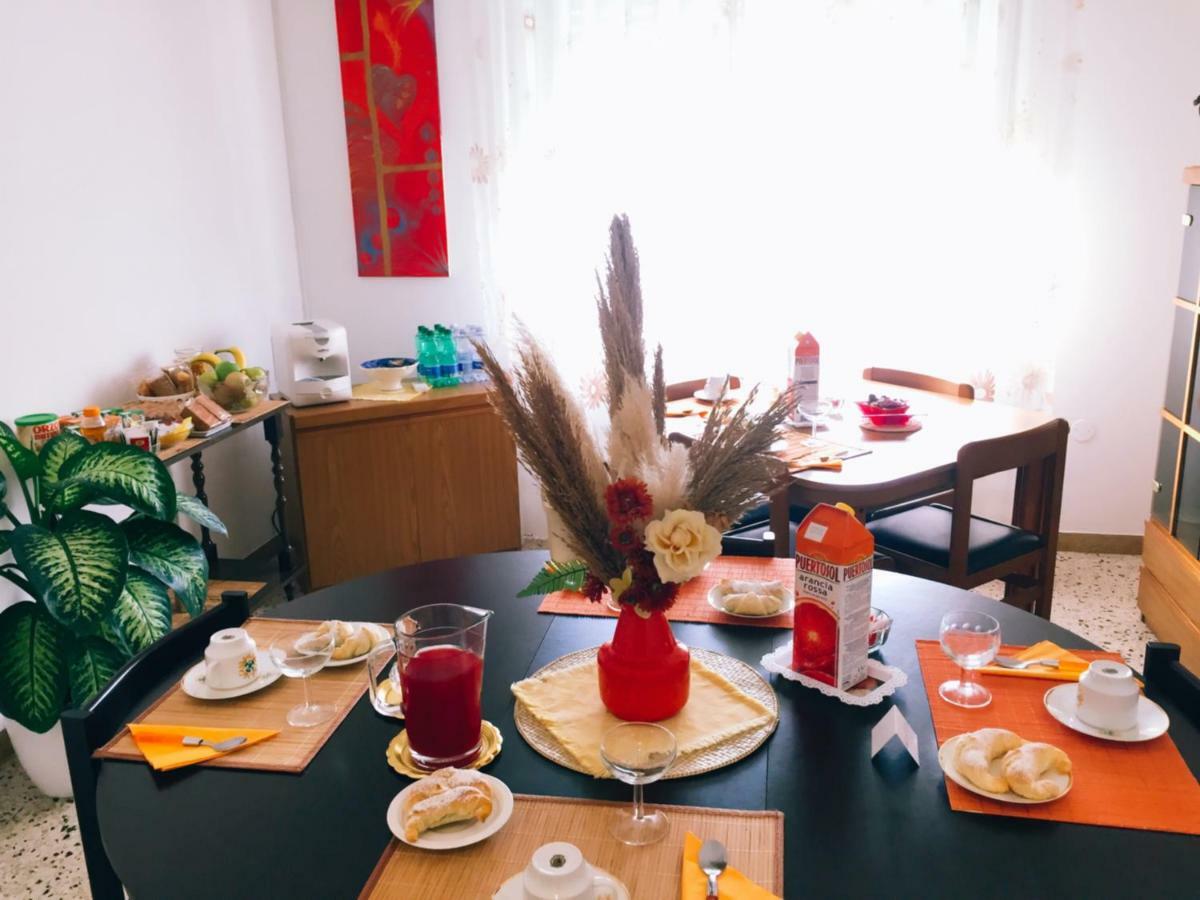 Dell'amicizia Frühstückspension Fano
