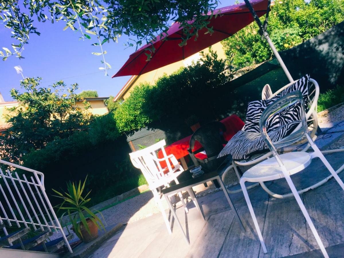 Dell'amicizia Bed & Breakfast *