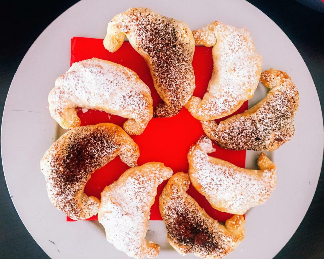 Dell'amicizia Frühstückspension